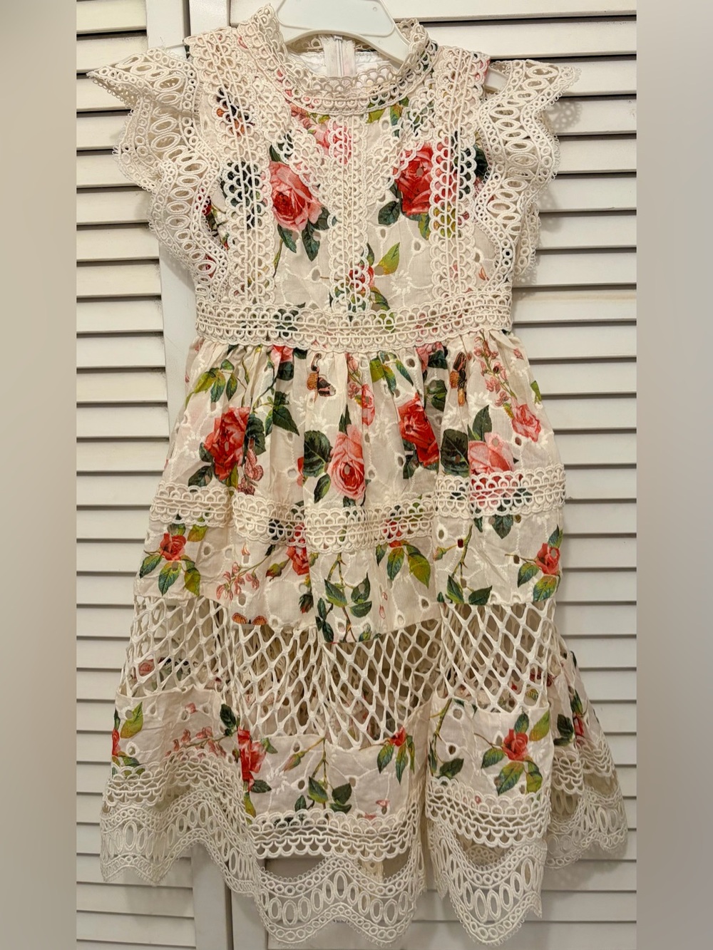 NWT Joyfolie Cream Lace Dress With Red Rose Print Size 3T